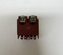 Load image into Gallery viewer, Crain Part Number 1555V - For 555 Saw
