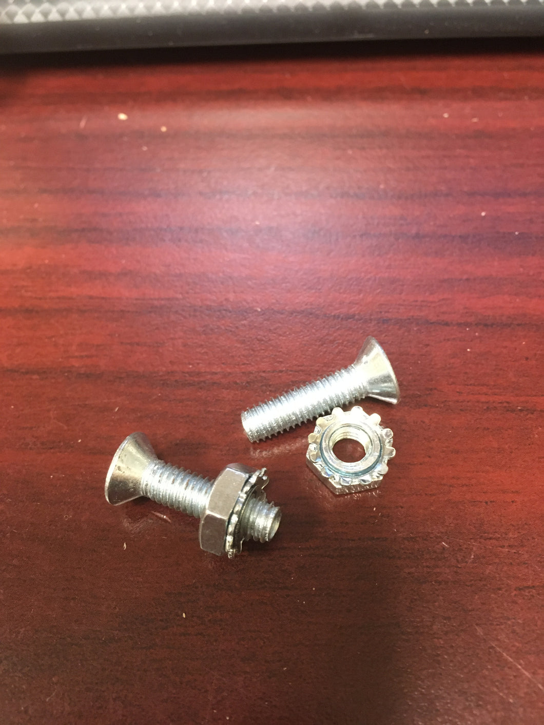 PG165  SCREW-8-32X1
